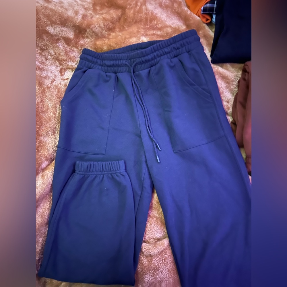 Brand new universal thread deep gray sweatpants with gripped bottoms